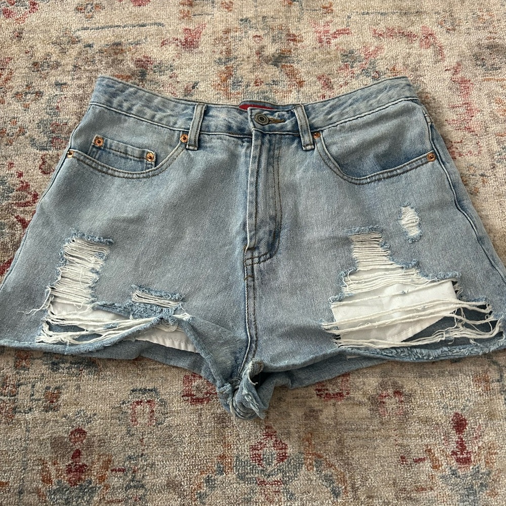 Jean shorts- light wash, high rise